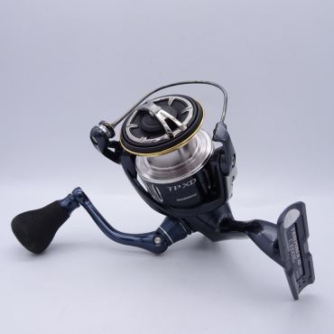 17ツインパワーXD C3000HG